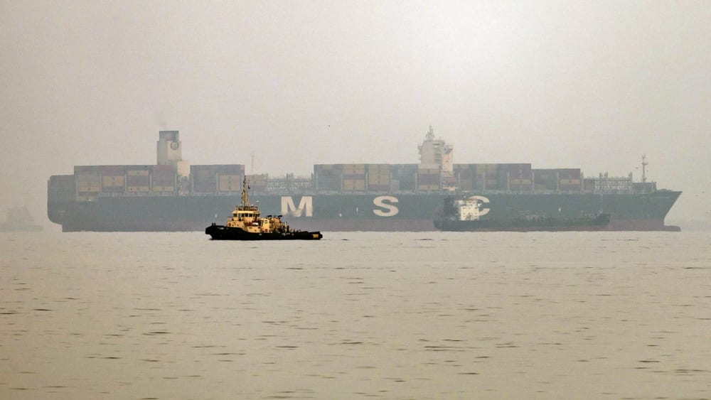 Vaixell petrolier navegant enmig de tensions al dret de Hormuz.