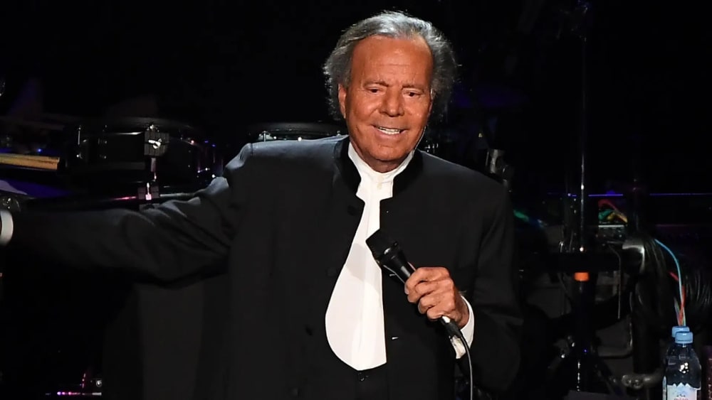 La Fiscalia sosté que l'Audiència Nacional pot investigar la querella per presumpta agressió sexual contra Julio Iglesias