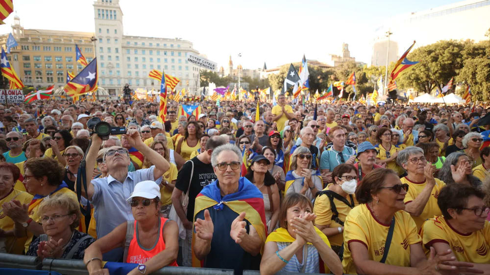 El 'sí' a la independència retrocedeix al 43%, segons el CEO