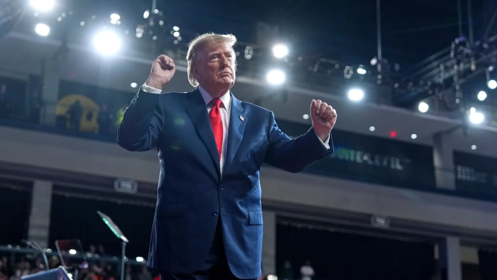 Trump estudia utilitzar la "mare de totes les bombes" en la guerra contra l'Iran