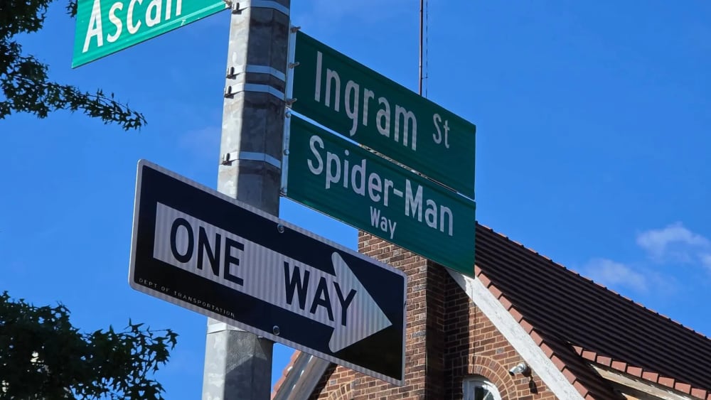 El regal de Nova York a Spider-Man: estrenen un carrer amb el seu nom