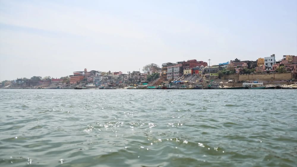 Moren 13 nens després de #enfonsar una embarcació en el riu Ganges a l'Índia