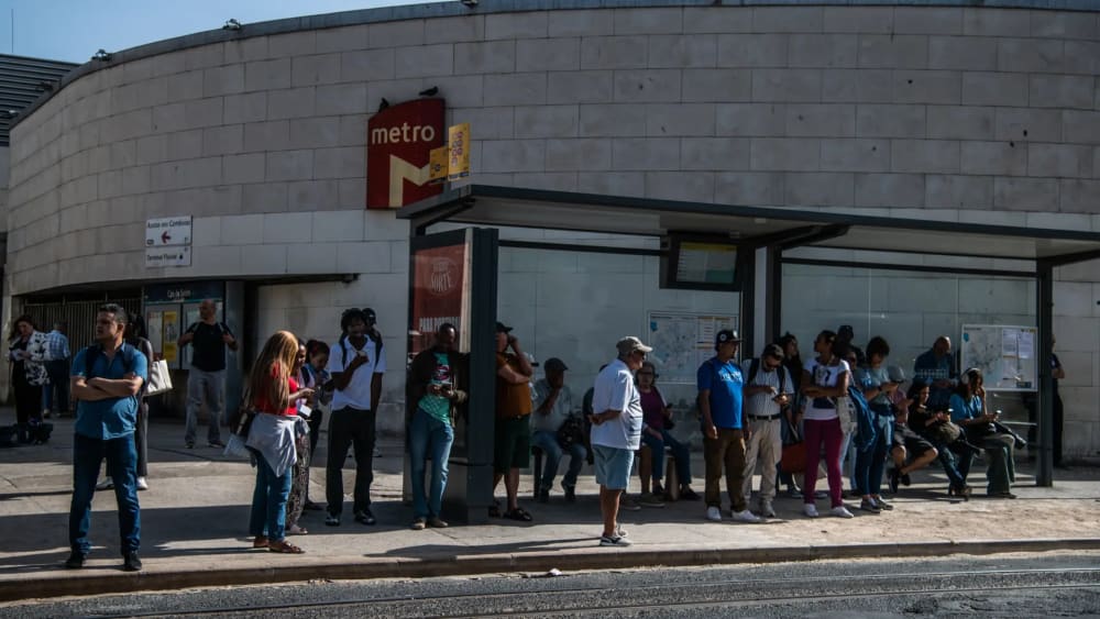 Una vaga paralitza per complet el metre de Lisboa i dificulta desplaçaments