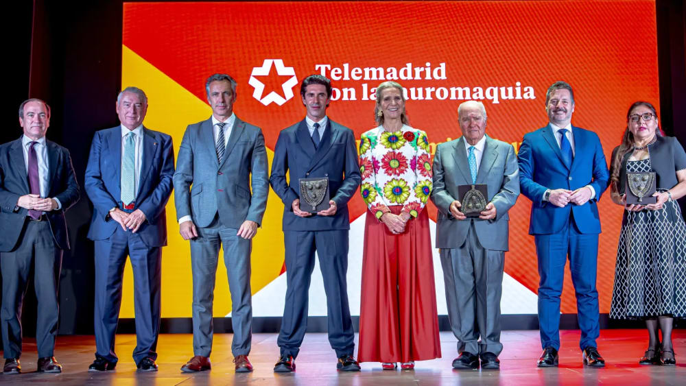 Alejandro Talavante, Victoriano del Riu i Miguel Ángel Moncholi, Premis Taurins de Telemadrid