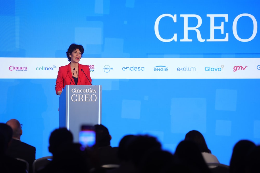Elma Saiz assegura que les xifres econòmiques alimenten l'optimisme del Govern