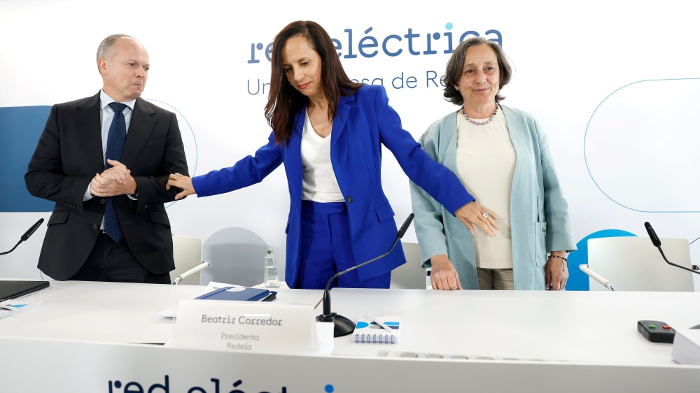 #REE prohibeix a les elèctriques parar les seves centrals per manteniment davant el fort estrès del sistema