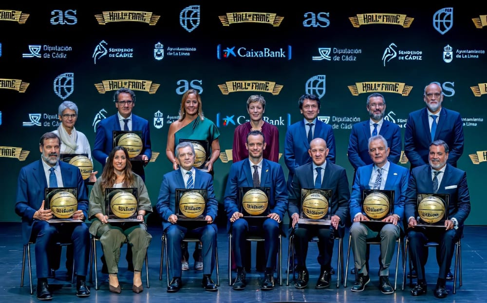 Alberto Herreros i Silvia Domínguez llueixen en l'Hall of Fame del bàsquet espanyol