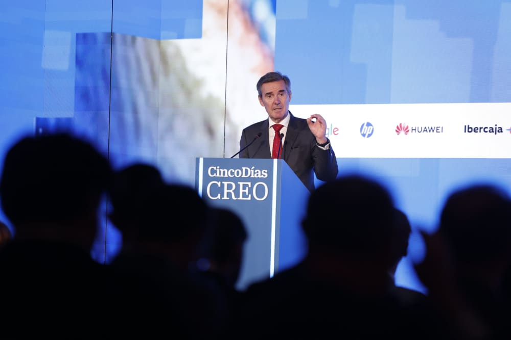Carlos San Basilio: “El petit inversor ha de ser prudent en moments d'incertesa”