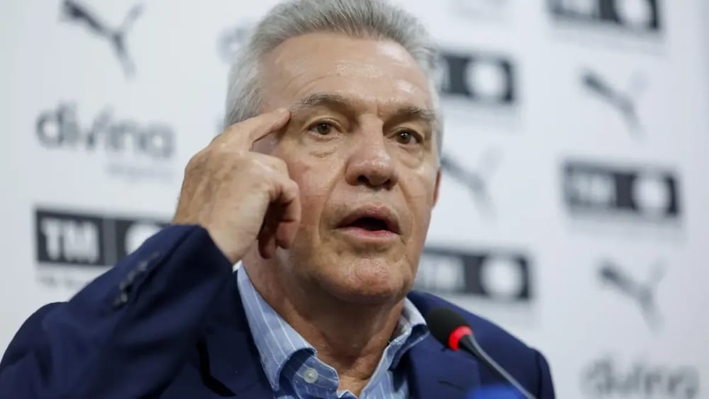Javier Aguirre trenca una tradició centenària a Mestalla