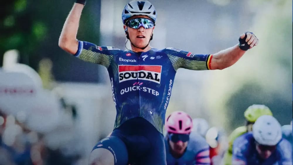 Tim Merlier estén les ales i s'imposa amb autoritat en el primer assalt de debò del Eneco Tour