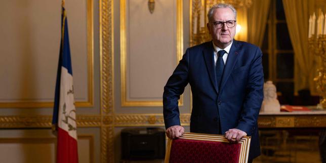 Marine Le Pen exigeix la dimissió de Richard Ferrand, el Consell constitucional fet cos amb el seu president