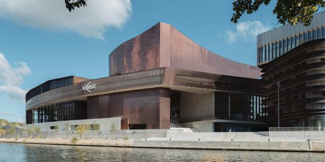 L'Amplària, un nou centre d'art, s'instal·la sobre l'illa Seguin