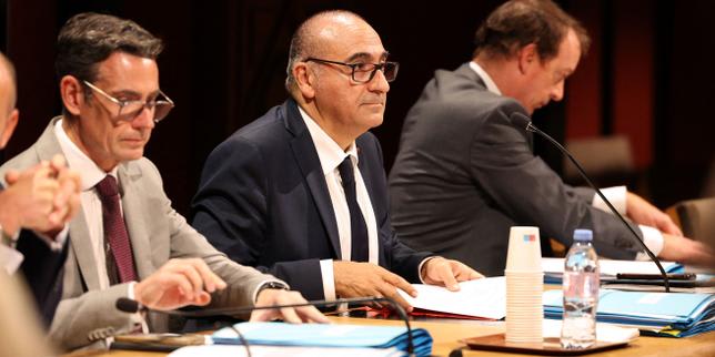 Moviment estudiant: el ministre de l'interior, Laurent Nuñez, defensa les seves tropes costi el que costi