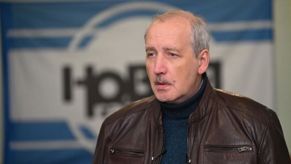 Editor de arrestos independents de Novaya Gazzeta Sergei Sokolov