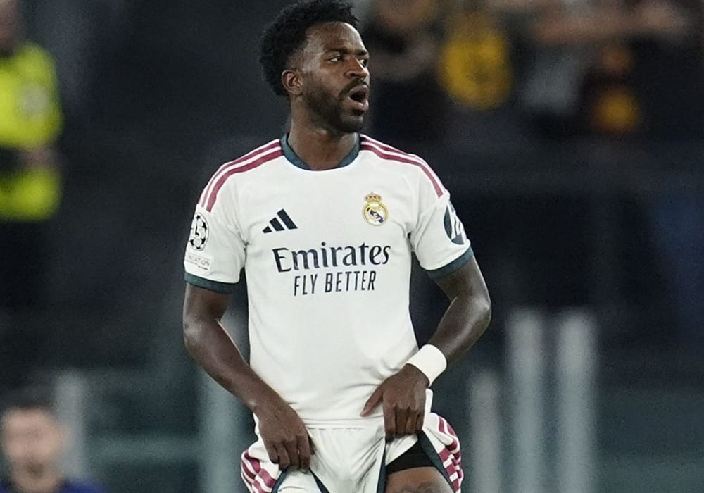Vinicius toca fons en el Reial Madrid