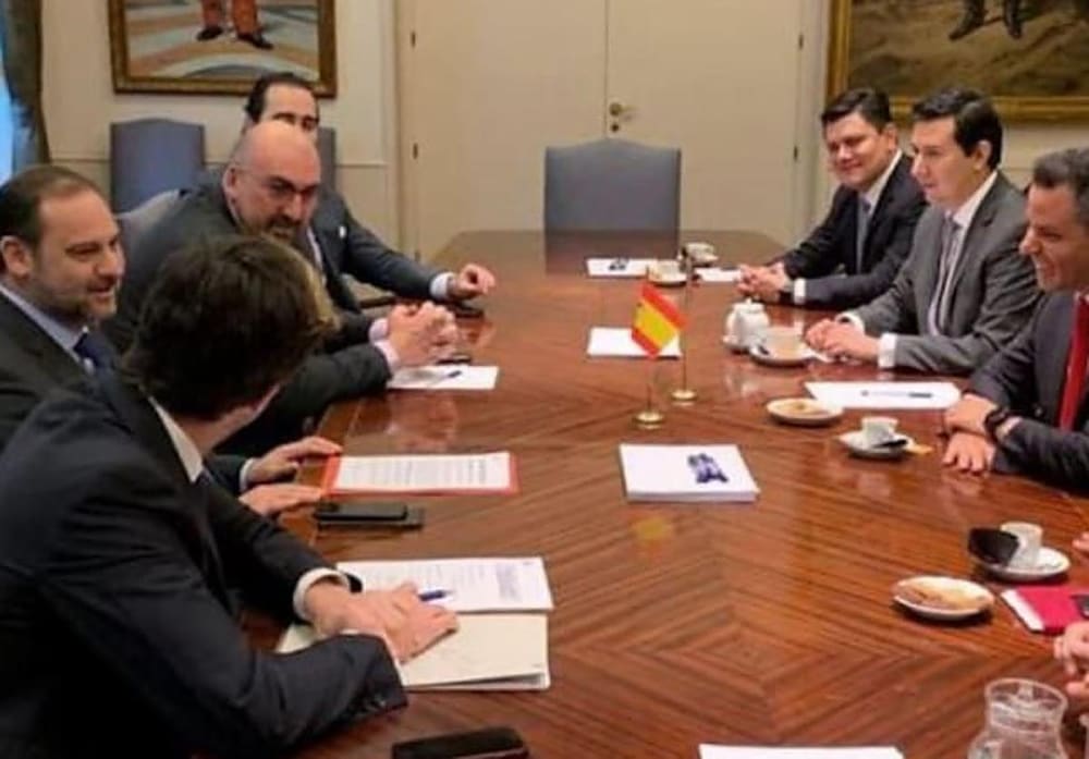 Koldo va enviar a Pardo de Vera el currículum de Jessica després d'una festa de Ábalos a Mèxic