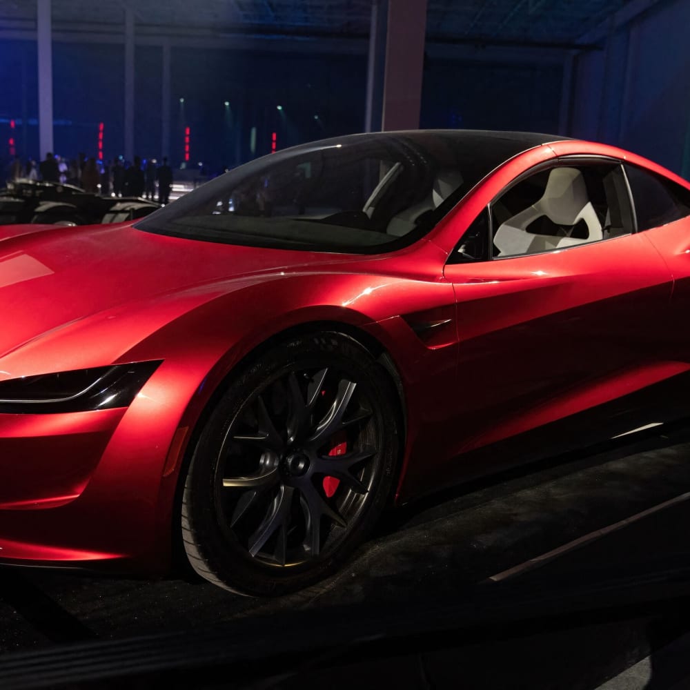 Tesla Debuts 2026 Roadster, un cotxe EV Sports, al menys 200.000