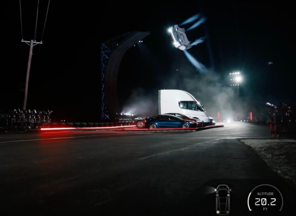 El Tesla Roadster blanc presentat a Waco, Texas.