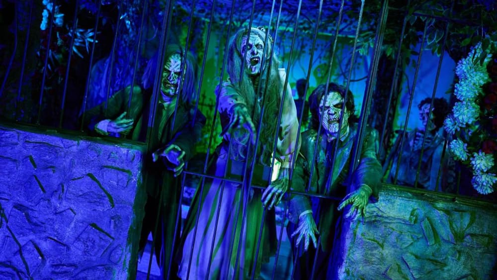 Zombis i experiències terrorífiques per a celebrar Halloween al Tibidabo