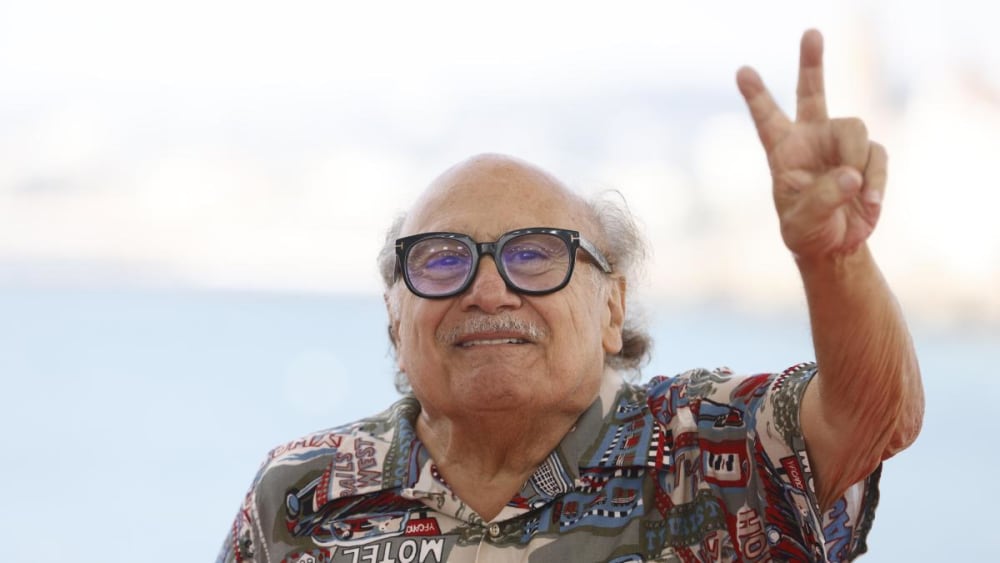 Danny DeVito: “Podria ser un ancià #fumar un puro amb Arnold Schwarzenegger”