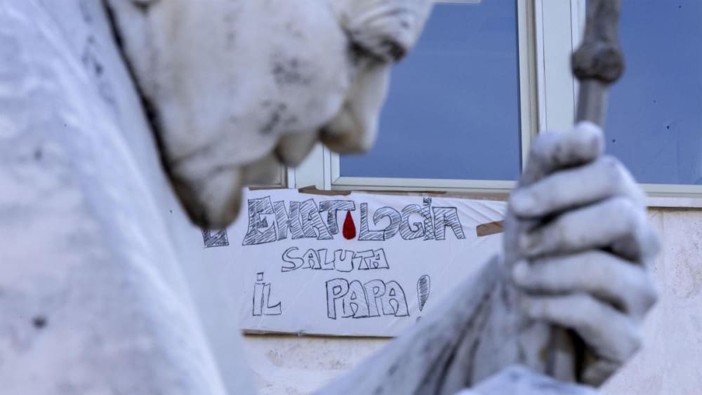 L'afecte al papa León XIV, protestes a Bogotà i Tirana, i més imatges del dia