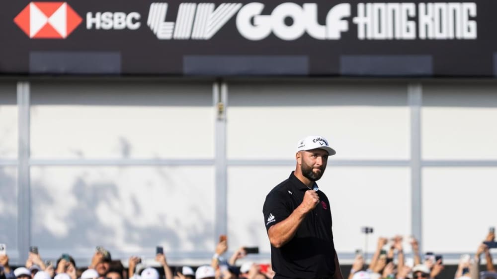Vencedors i vençuts en la guerra del golf: el LIV agonitza davant la fugida de jugadors