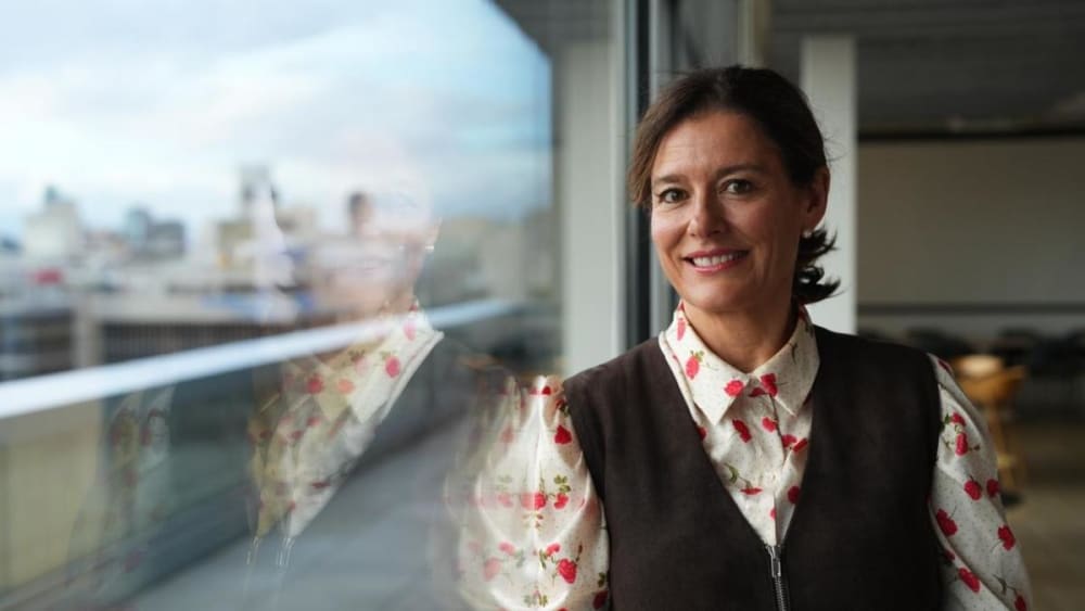Miriam González: “La xarxa clientelista política impedeix modernitzar el país”