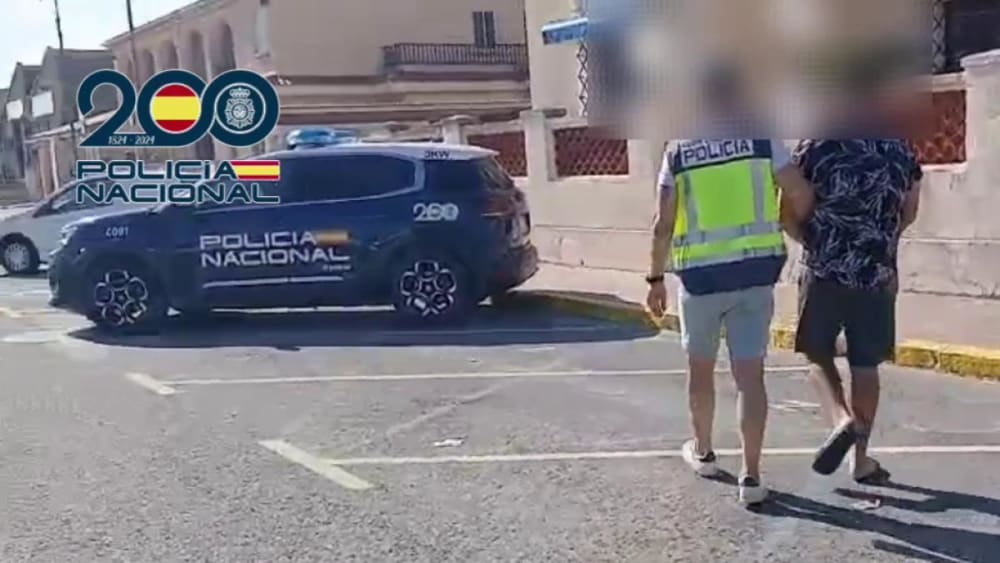 Detenen tres vegades a un home per robar la caixa d'almoines en diverses mesquites d'Alacant