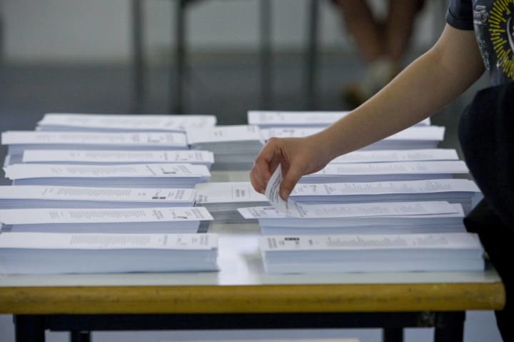 Per què els membres de les meses electorals s'escullen a l'atzar?