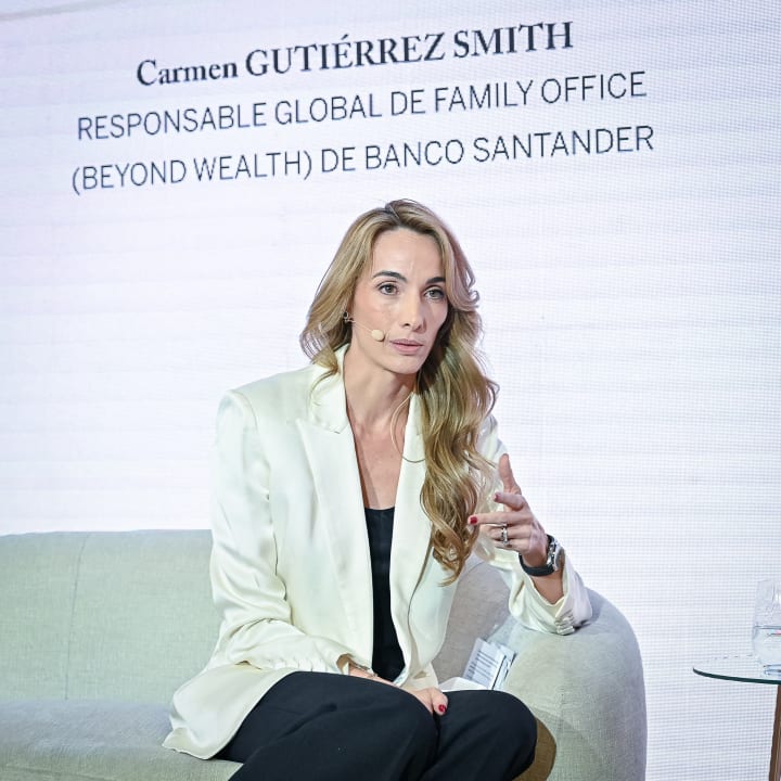 Gutiérrez Smith (Santander): "L'objectiu financer de les grans fortunes ha de ser transcendir amb identitat i llegat"