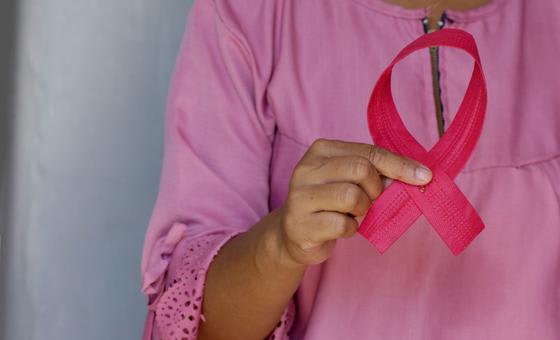 Només el 21% de les dones europees sap que l'alcohol pot causar càncer de mama