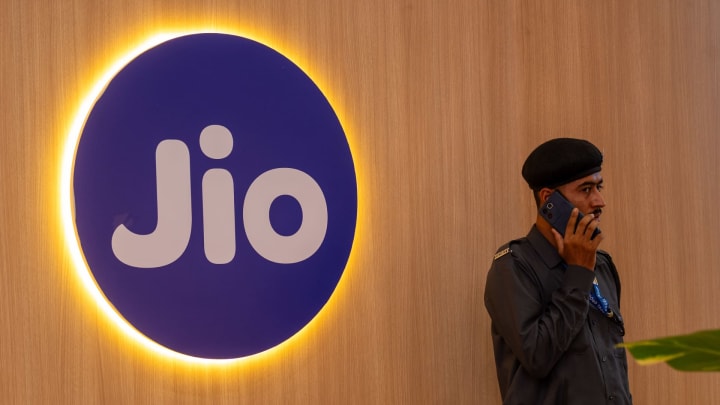 Meta-i-Moforma de Google per aixecar tres mil milions de dòlars en l'IPO històric a l'Índia