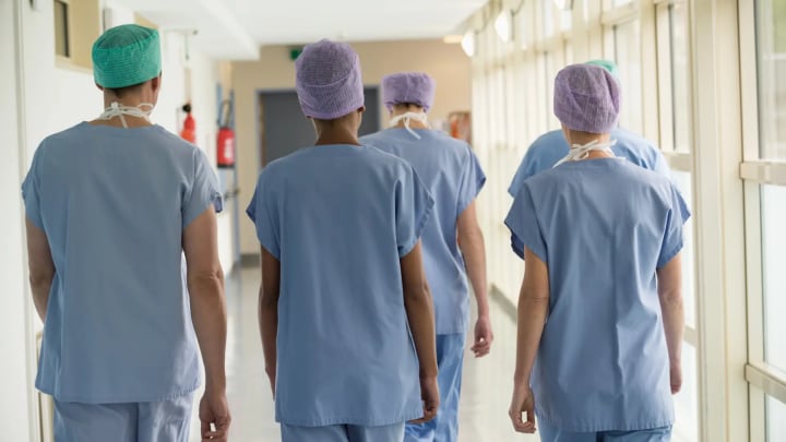 Gairebé un 60% dels professionals sanitaris de Catalunya sofreixen 'burnout'