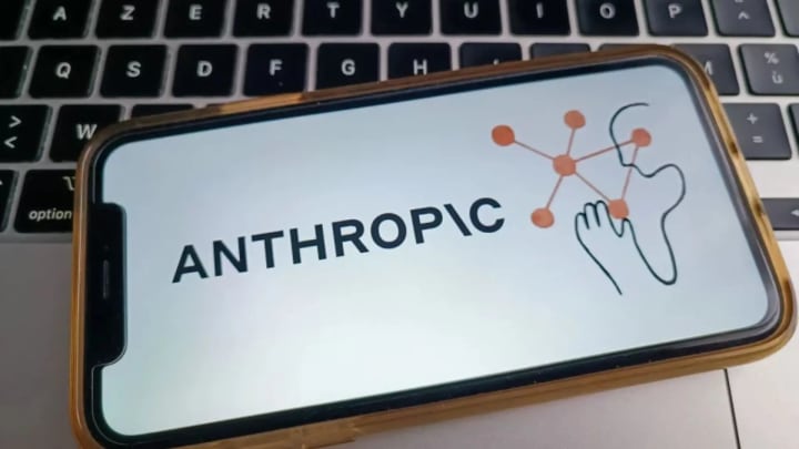 Anthropic revela que el seu IA va enviar sense permís a la policia una pista falsa sobre un cas d'assassinat sense resoldre