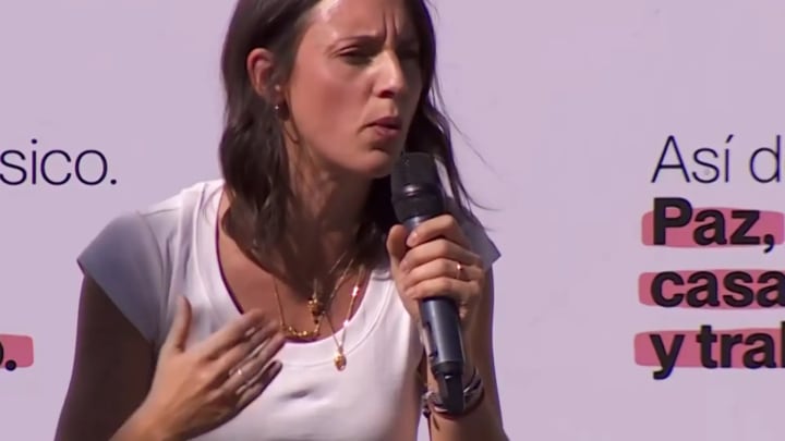 Irene Montero arremet contra el #PSOE i demana omplir el Congrés de "Robin Hood" que agafin els diners de rics per a la "gent treballadora"