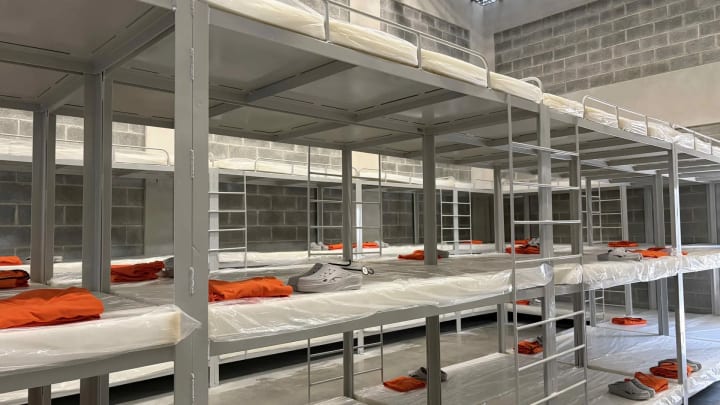 Costa Rica inaugura una megacárcel inspirada en el model Bukele per a #convertir en referent de seguretat penitenciària