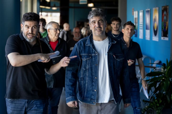Estopa fa història: la cadena de muntatge als 17, la fama als 20, la universitat als 50... i volta a l'inici