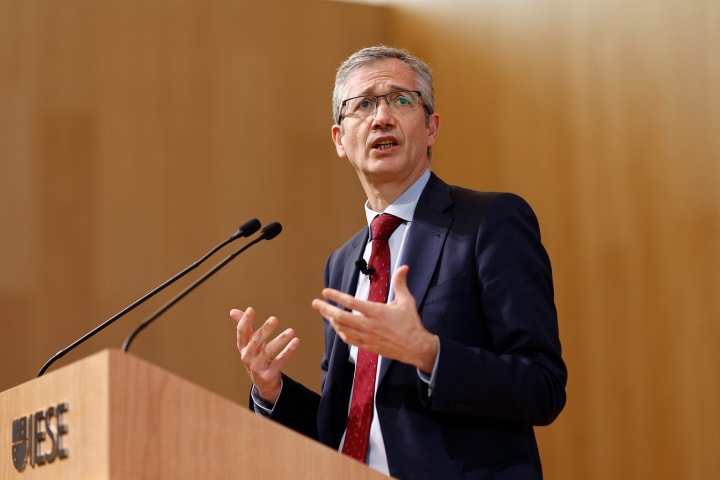 Feijóo se suma a Sánchez en el suport a Pablo Hernández de Cos per a la presidència del #BCE