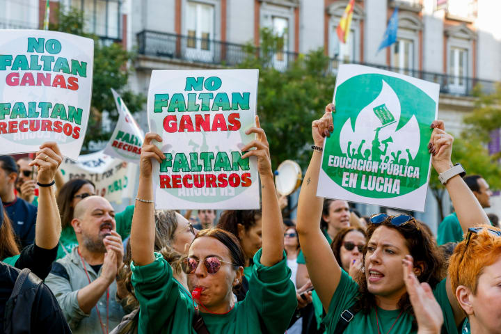Segona jornada de vaga del professorat a Madrid: #CC OO xifra el seguiment en un 60% i la Comunitat en un 32%