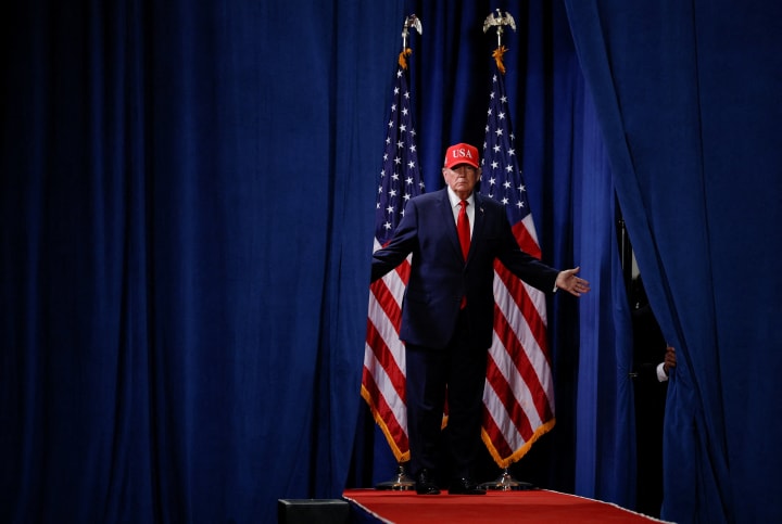 Un Trump desaforat emprèn una fugida cap endavant per a salvar les ‘midterms’