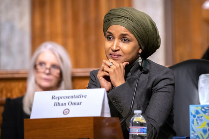 El Departament de Justícia dels Estats Units registra l'habitatge de la legisladora progressista Ilhan Omar