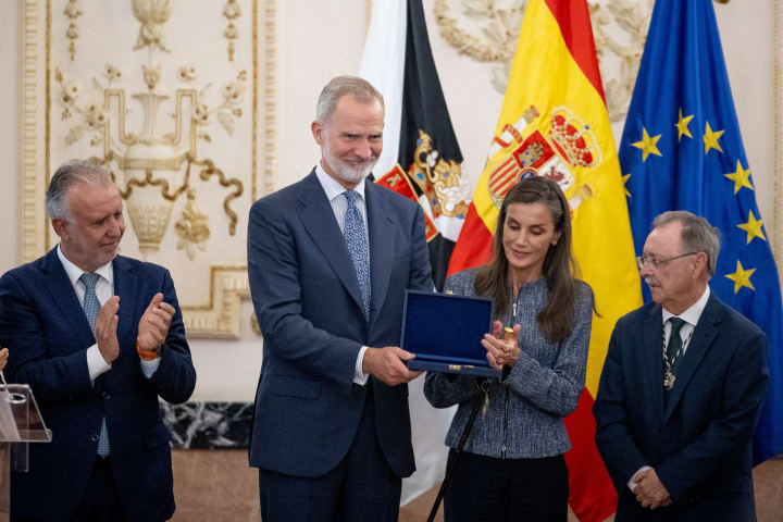 Última hora de la visita dels Reis a Ceuta, en directe | Vivas avisa davant els Reis que Ceuta “és una olla de pressió que en qualsevol moment pot esclatar”