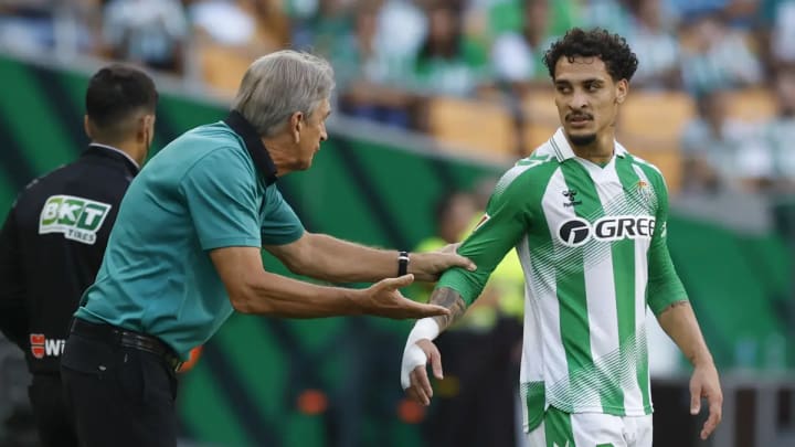 Antony, amb problemes físics en una setmana clau per al Betis