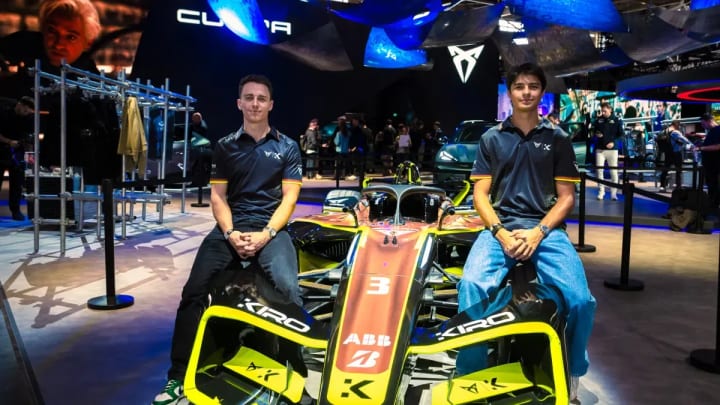 Jake Hughes s'uneix a Pepe Martí en la nova era de CUPRA KIRO en la Fórmula E