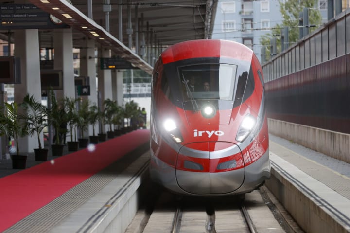 RENFE, Ouigo i Iryo modifiquen els horaris i serveis entre Madrid i Barcelona per l’incendi d’un tren a l’Aragó