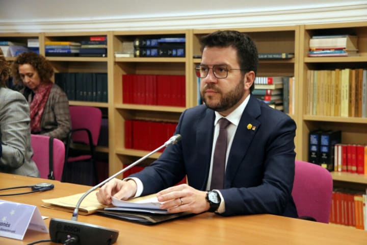 L’Audiència de Barcelona avala la investigació al CNI per l’espionatge a Aragonès amb Pegasus