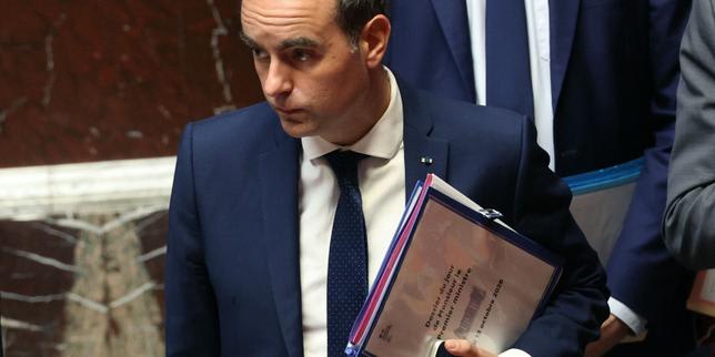 Pressupost 2027: el RN en suport del govern per rebutjar la moció d'abocament del PS després de de vius debats sobre el deute