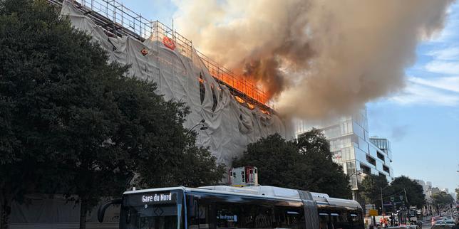 L'incendi a prop de l'estació d'Austerlitz, a París, és « controlat », segons els bombers