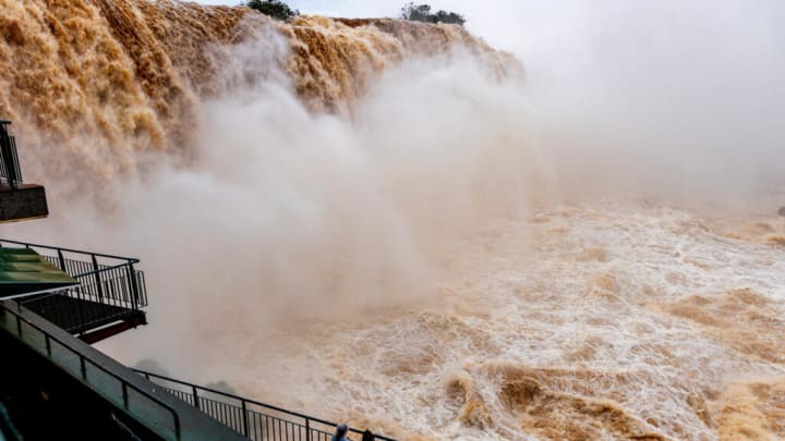 En imatges: la impressionant crescuda en les cataractes del Iguazú