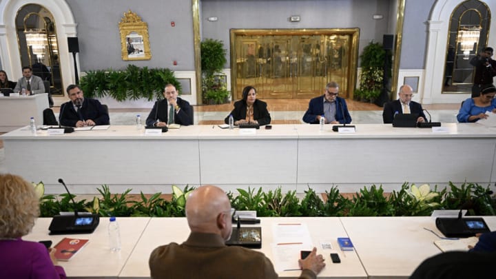 Govern i oposició de Veneçuela reprenen el diàleg amb les eleccions com a tema central